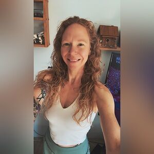 Meet your Posher, Stacy